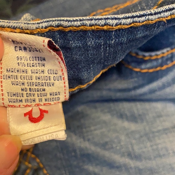 True Religion Wide leg jeans! Size 26! - Picture 7 of 9